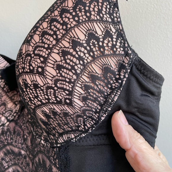 BLACK PINK MARILYN MONROE SLIP PADDED BRA LACE ADJUSTABLE STRAPS STRETCH - Picture 6 of 16